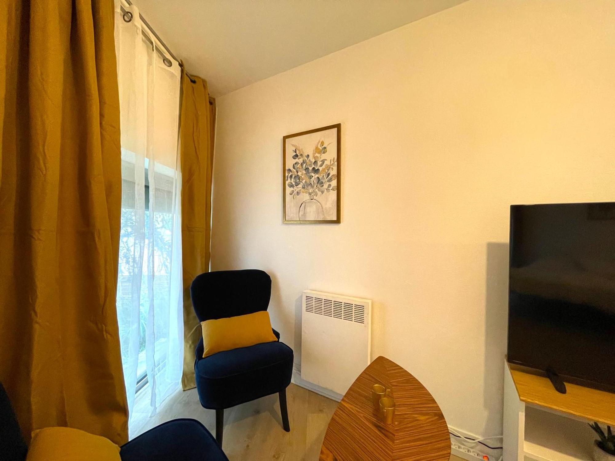 Les Entrepreneurs - Appartements Neufs Et Spacieux, Proche Rer C Et Aeroport Orly Morangis  Exterior photo